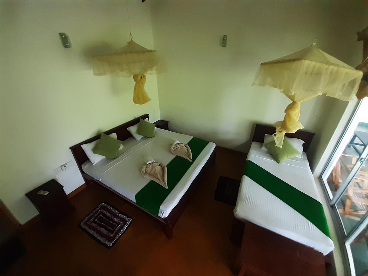 Banana Rest Sigiriya Bed & Breakfast Exterior foto